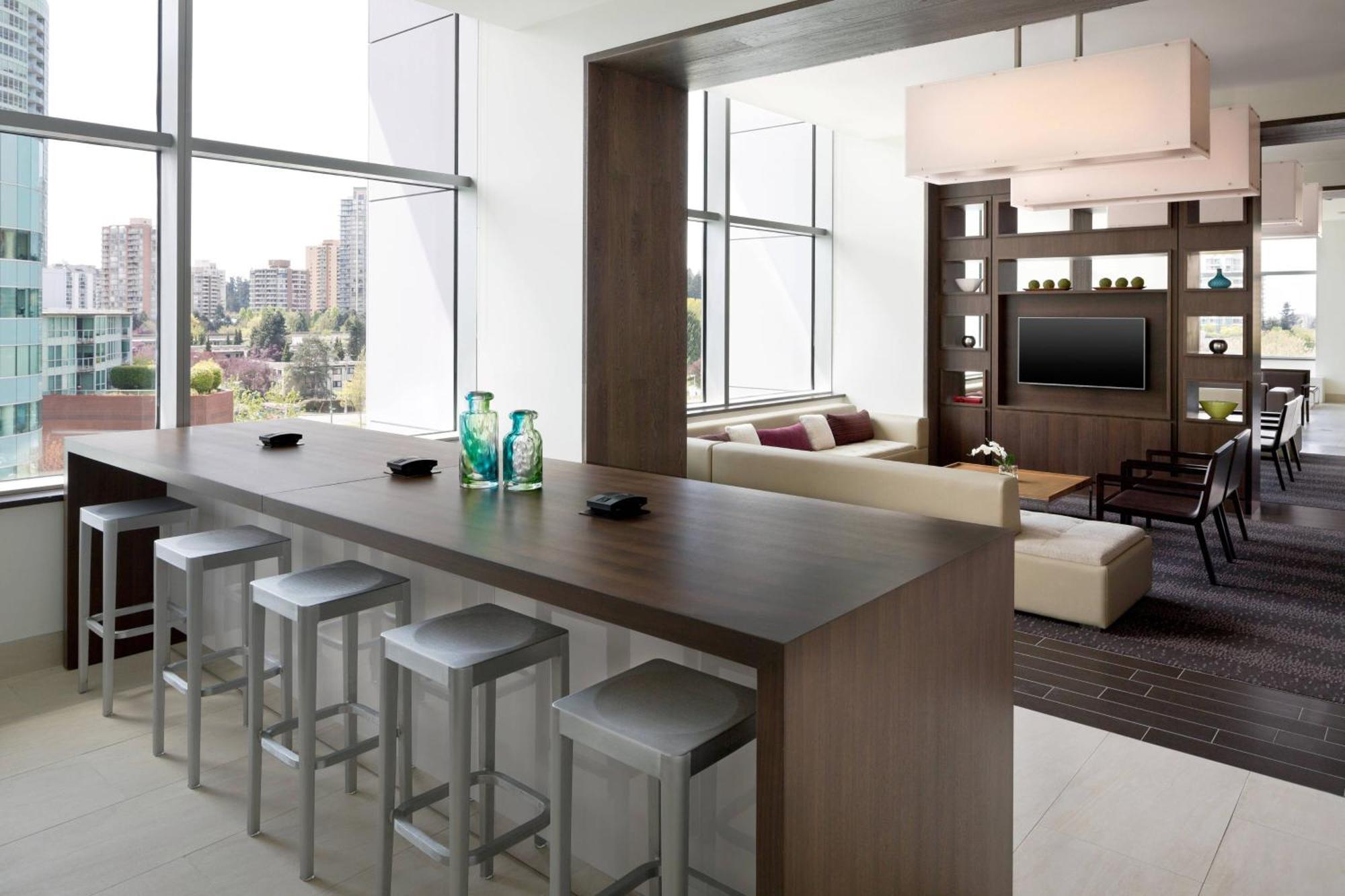 Element By Westin Vancouver Metrotown Burnaby Exterior photo